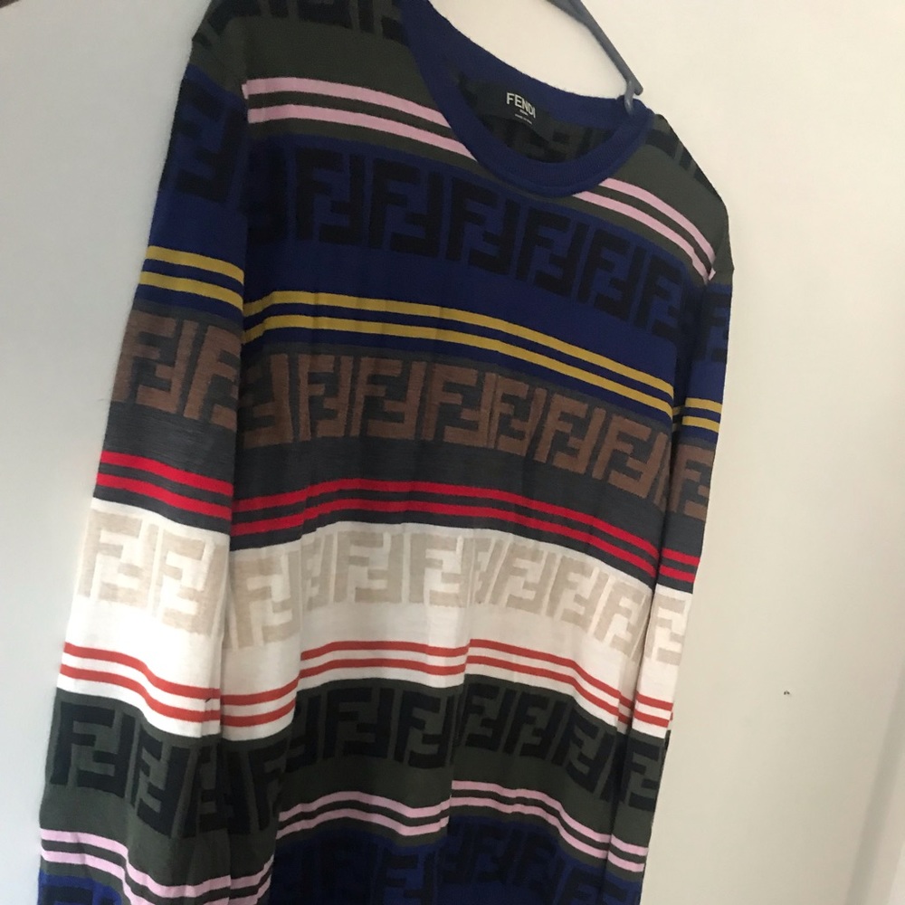 Fendi Sweater Size: 52 100% Authentic